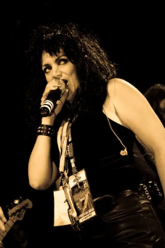10 Blaze Of Glory - THE BLAZE OF GLORY - Lana Wolf