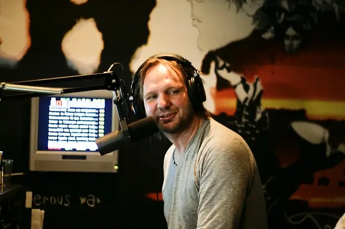 KXradio - Radio DJ bij 3FM, KX Radio - Lana Wolf