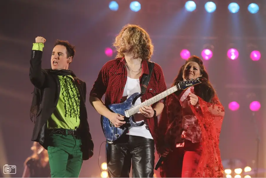 The Queen Experience Lana Wolf (6) - THE QUEEN EXPERIENCE - GELREDOME - 30.000!