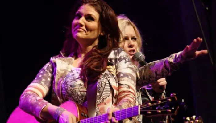 Countrymuziek Lana Wolf - B&NL Country Online Recensie: TACL