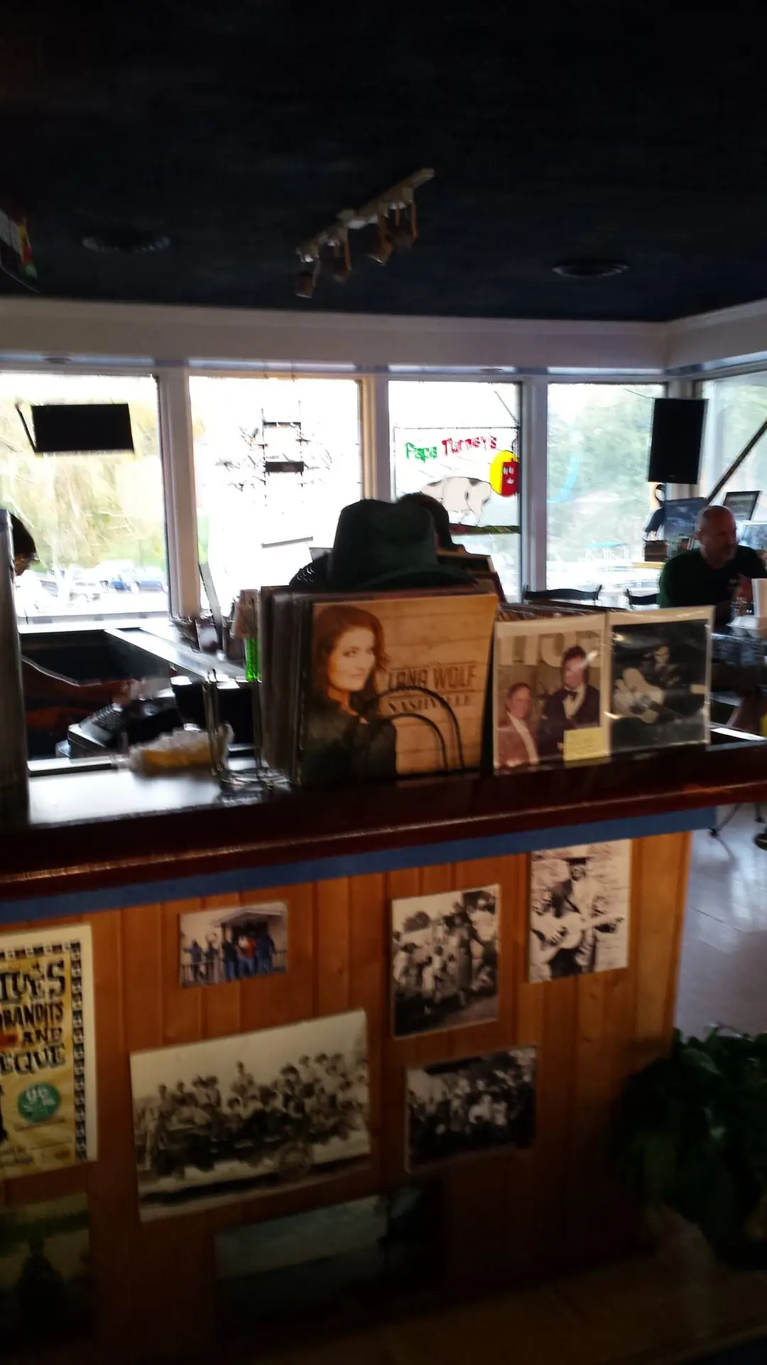 Lana Wolf Nashville Papa Turneys BBQ - Nashville in circulation at Papa Turney's BBQ