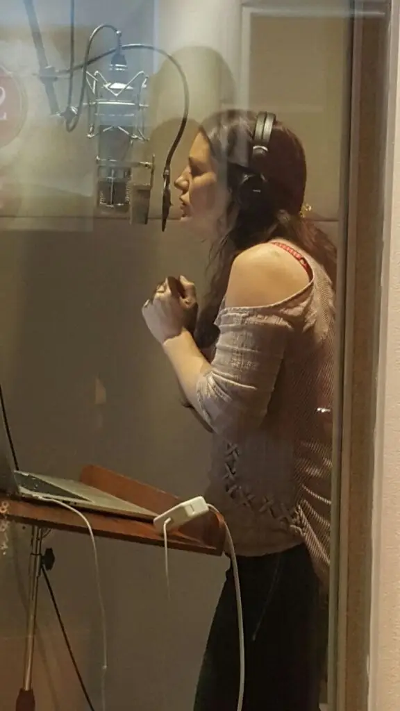 Lana Wolf Vocals - Recording Elles Springs' upcoming album