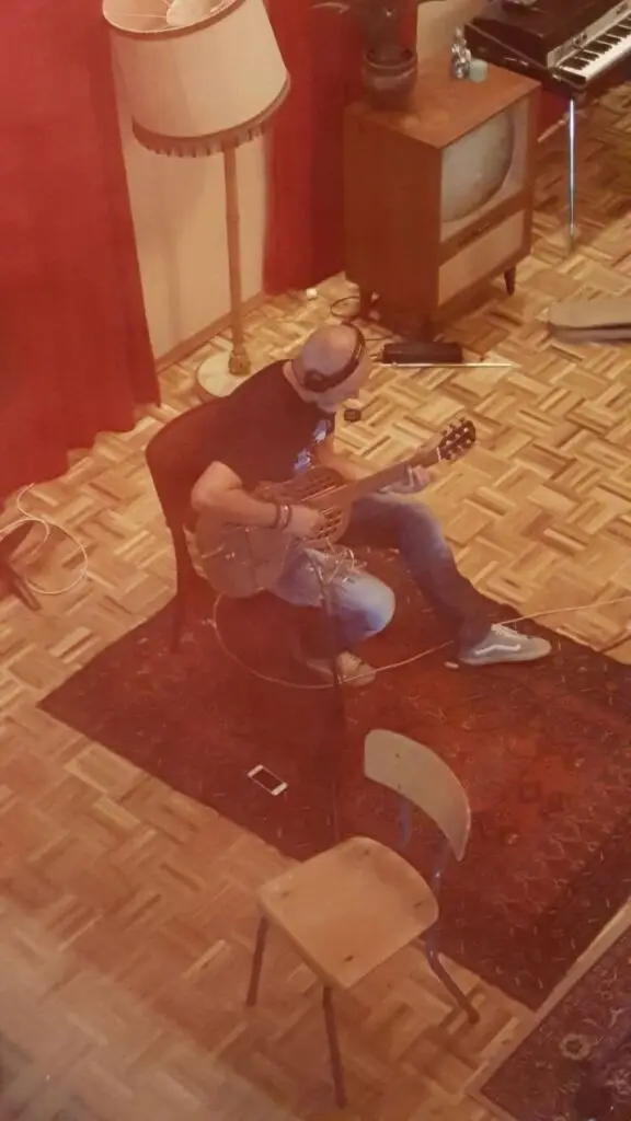 Mark De Grouw - Recording Elles Springs' upcoming album - Lana Wolf