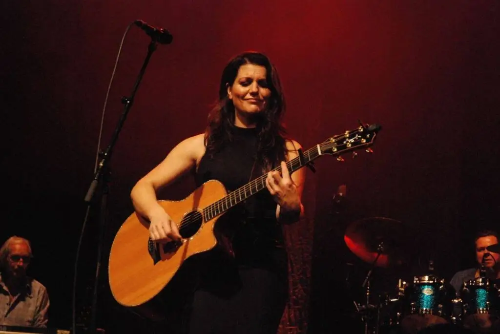 Country Legends Stadsgehoorzaal Kampen 1 - The American Country Legends staat als een huis - Lana Wolf