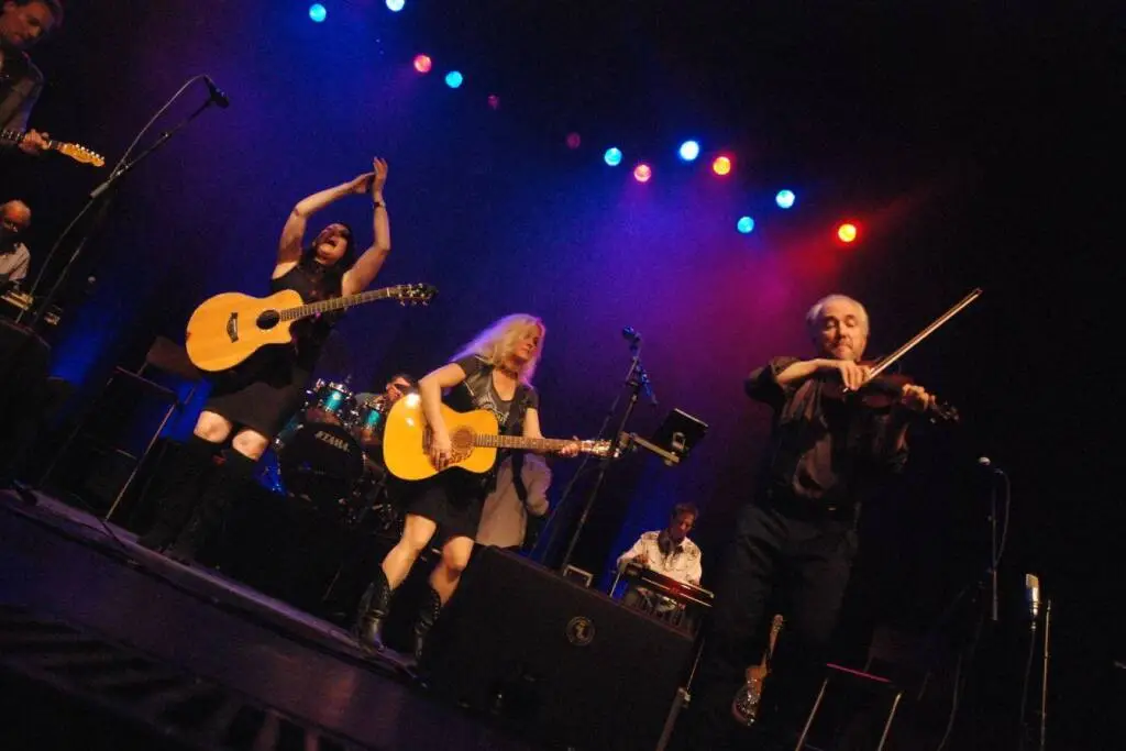 Country Legends Stadsgehoorzaal Kampen 12 - The American Country Legends staat als een huis - Lana Wolf