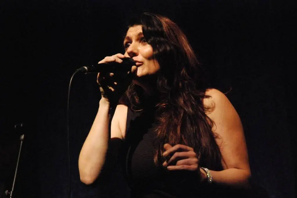 Country Legends Stadsgehoorzaal Kampen 19 - The American Country Legends staat als een huis - Lana Wolf