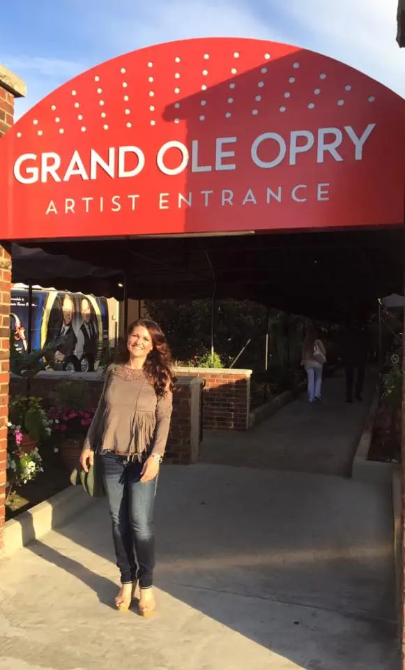 Grand Ol Opry, Backstage