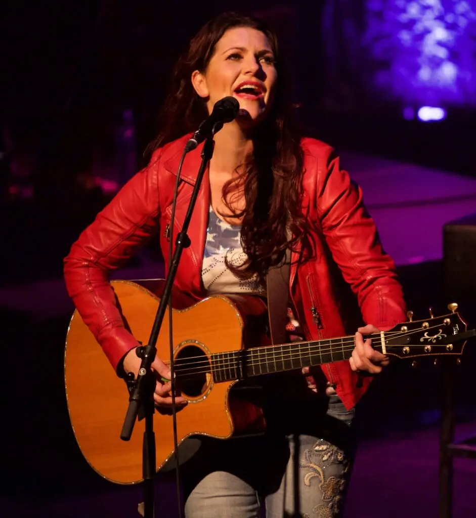 10 Foto Jethran Roeten - Lana Wolf | Artist, Vocal coach